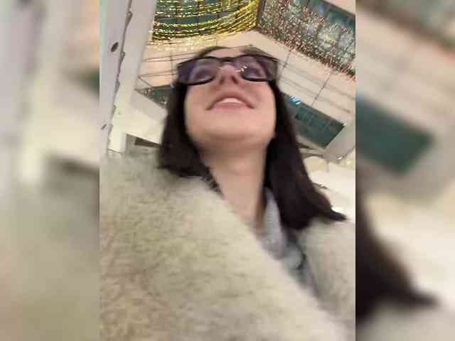 -Your-Michelle- webcam