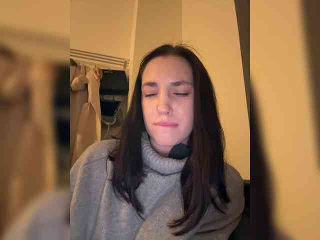 -Your-Michelle- webcam