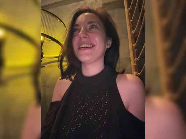 -Your-Michelle- webcam