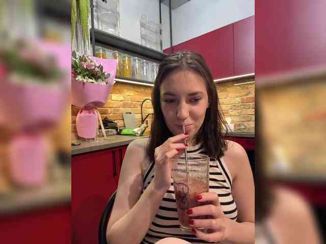 -Your-Michelle- webcam