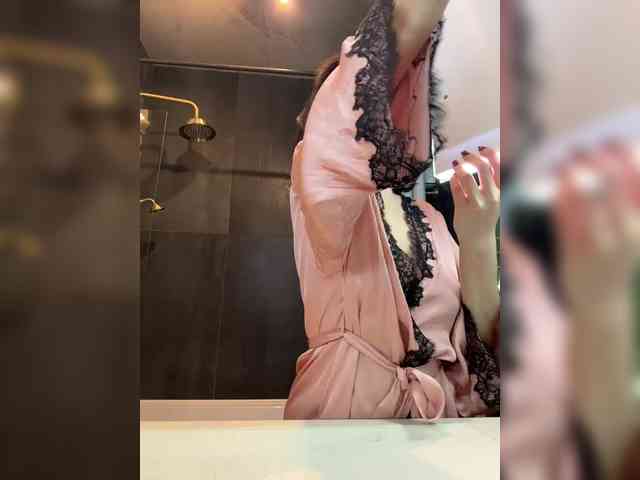 -Your-Michelle- webcam