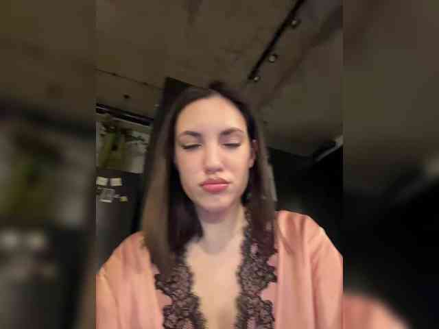 -Your-Michelle- webcam