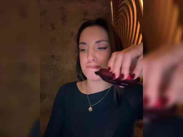 -Your-Michelle- webcam