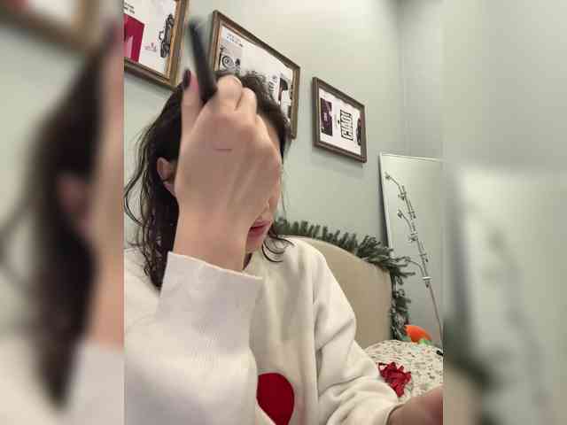 -Your-Michelle- webcam