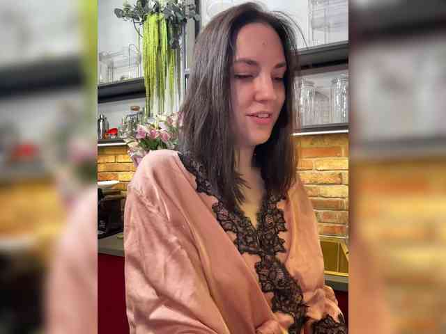 -Your-Michelle- webcam