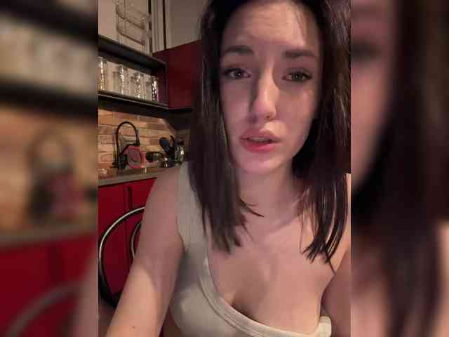 -Your-Michelle- webcam