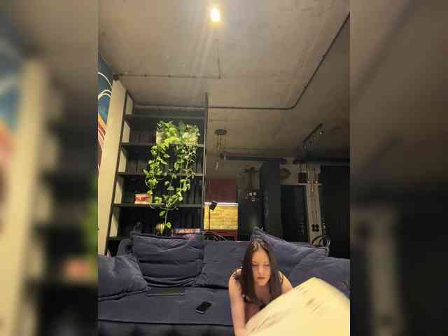 -Your-Michelle- webcam