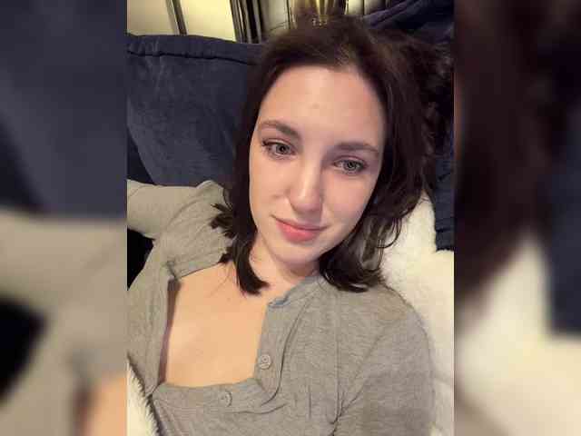 -Your-Michelle- webcam