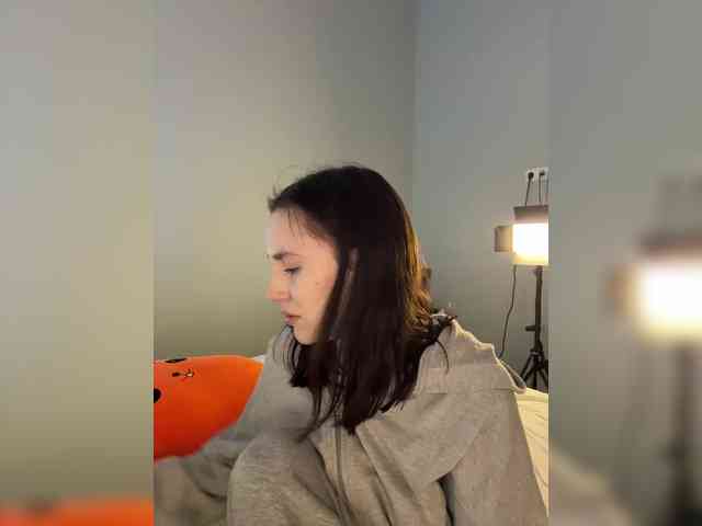 -Your-Michelle- webcam