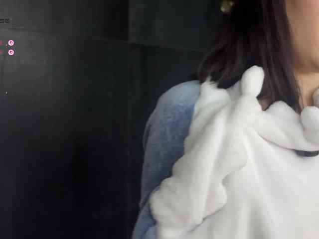 -Your-Michelle- webcam