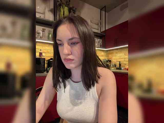 -Your-Michelle- webcam