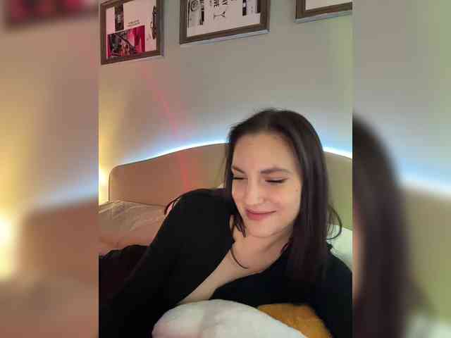 -Your-Michelle- webcam