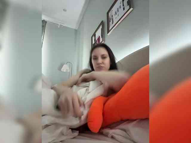-Your-Michelle- webcam