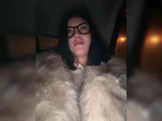 -Your-Michelle- webcam