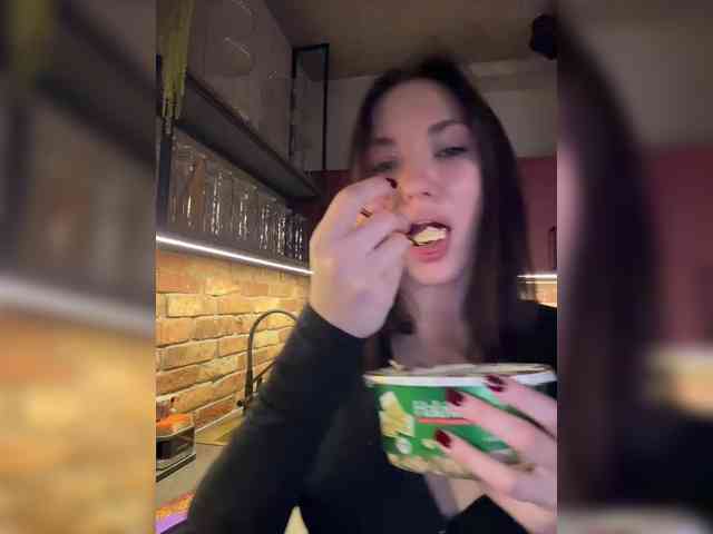 -Your-Michelle- webcam