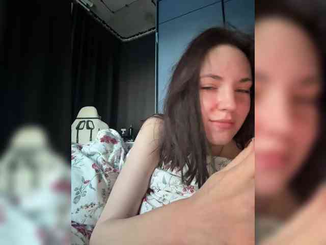 -Your-Michelle- webcam