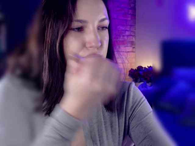 -Your-Michelle- webcam