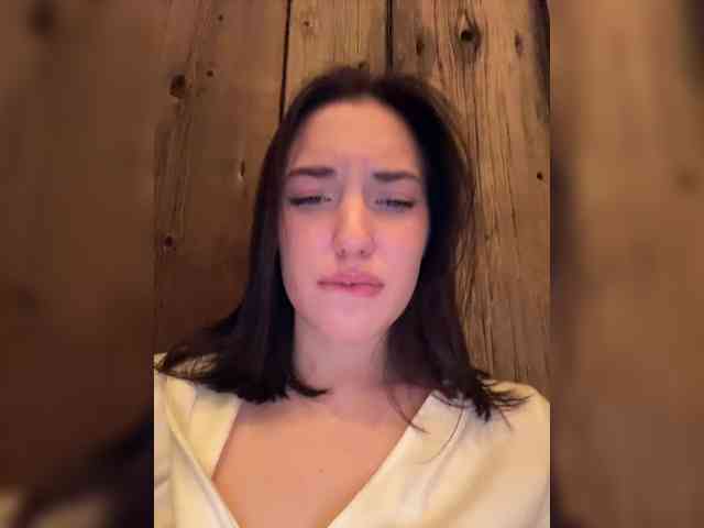 -Your-Michelle- webcam