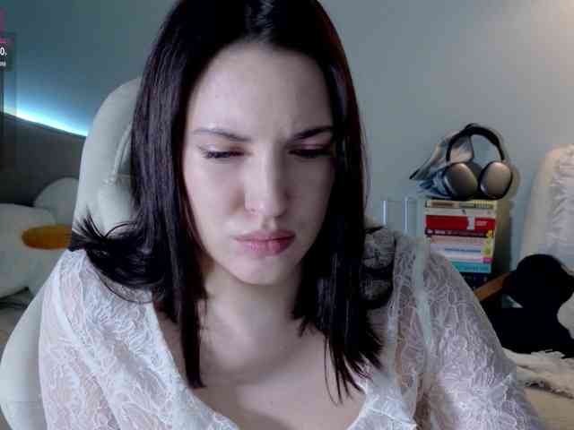 -Your-Michelle- webcam