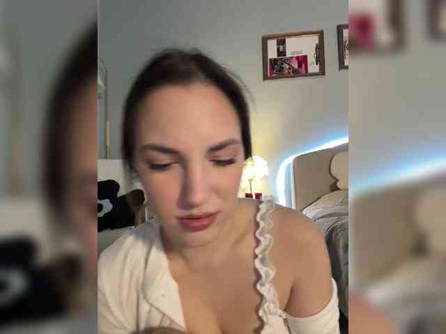 -Your-Michelle- webcam