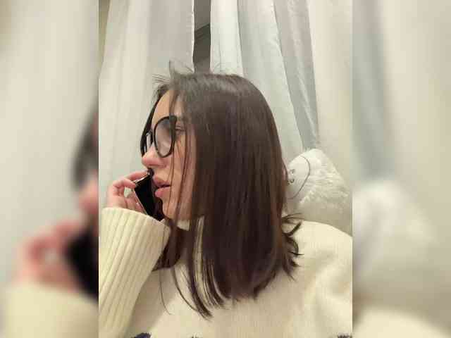 -Your-Michelle- webcam