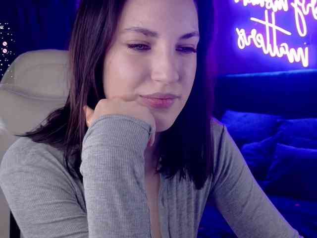 -Your-Michelle- webcam