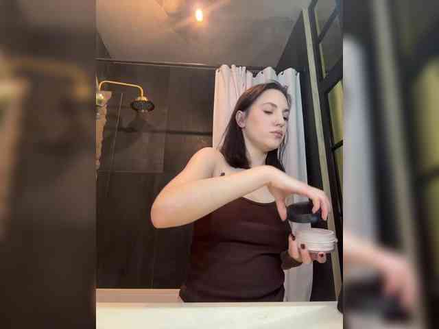 -Your-Michelle- webcam