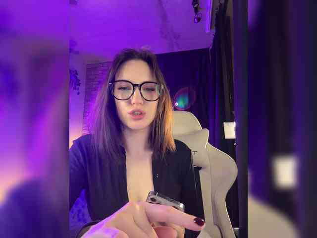 -Your-Michelle- webcam