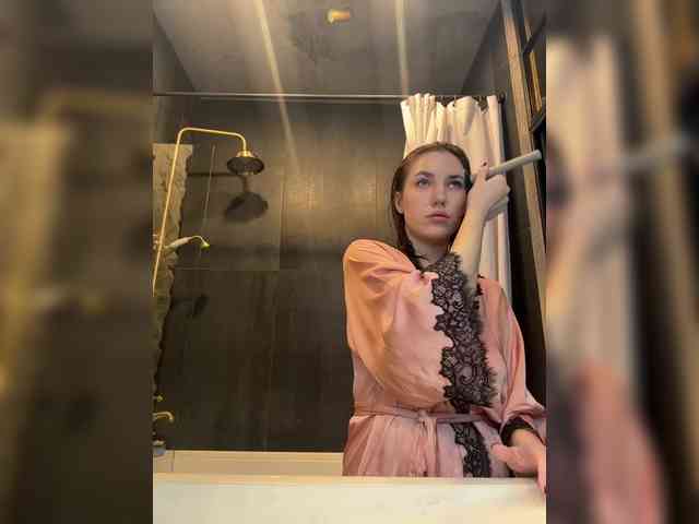 -Your-Michelle- webcam