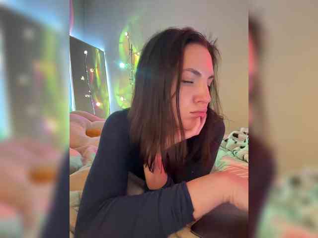 -Your-Michelle- webcam