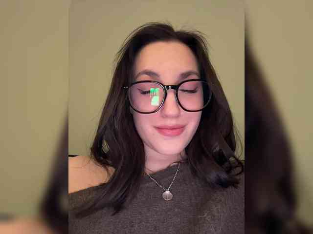 -Your-Michelle- webcam