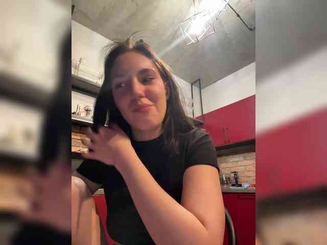 -Your-Michelle- webcam