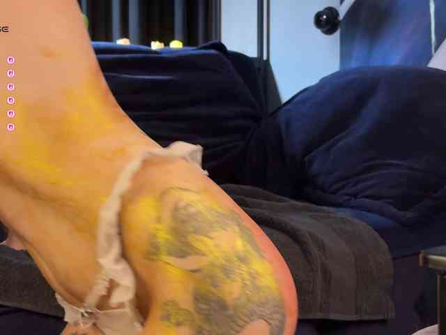 -Your-Michelle- webcam