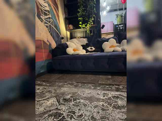 -Your-Michelle- webcam