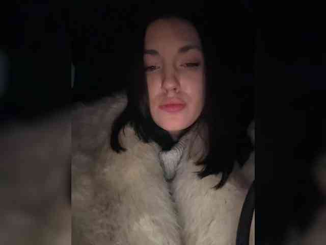 -Your-Michelle- webcam