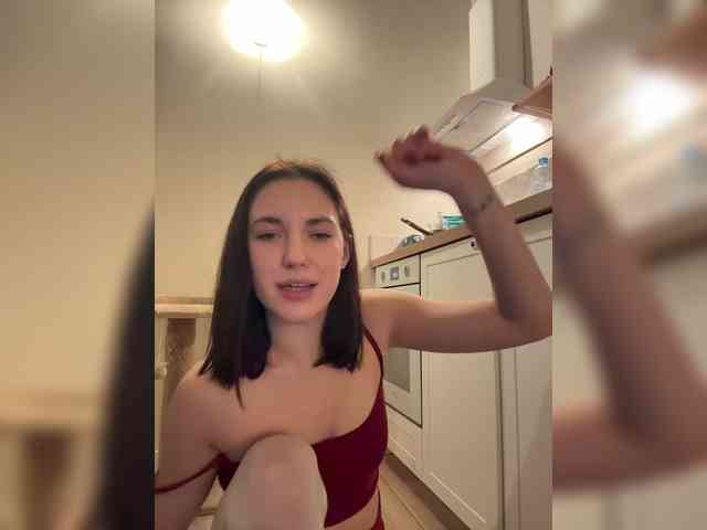 -Your-Michelle- webcam