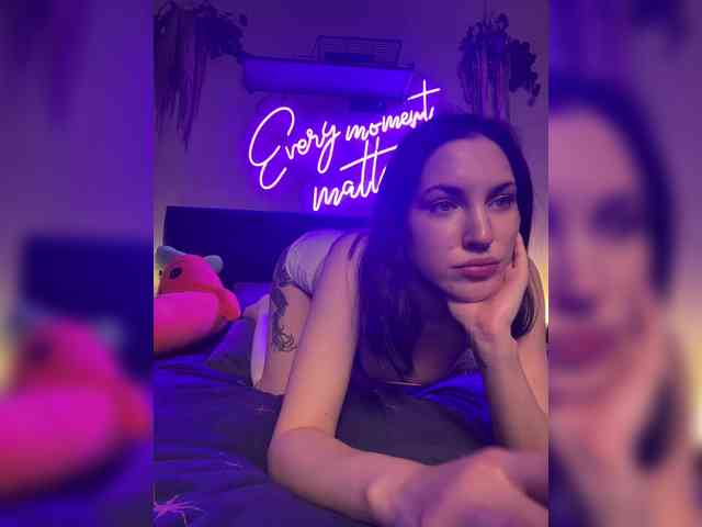 -Your-Michelle- webcam