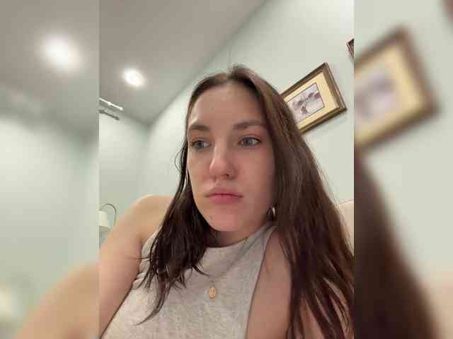 -Your-Michelle- webcam