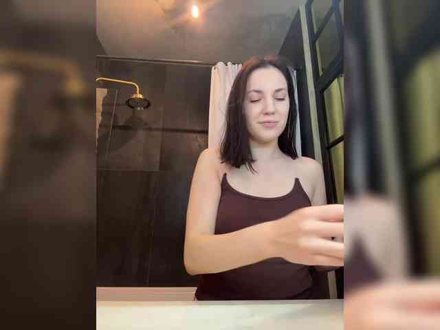 -Your-Michelle- webcam