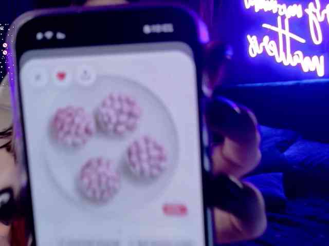 -Your-Michelle- webcam