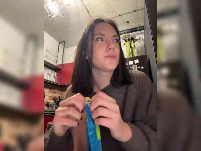 -Your-Michelle- webcam