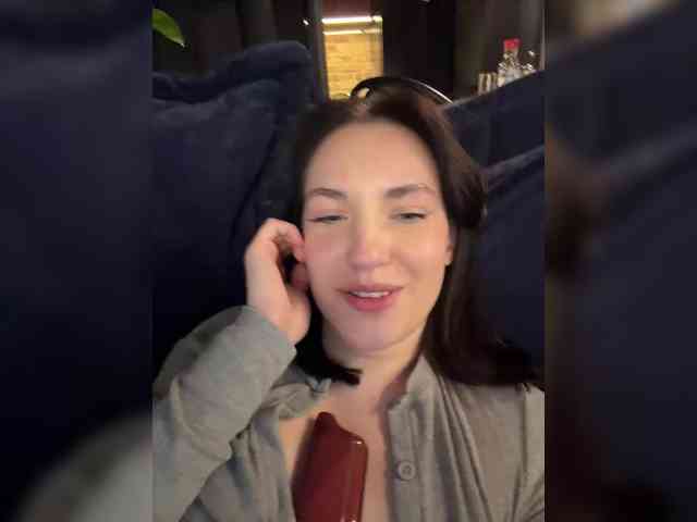 -Your-Michelle- webcam