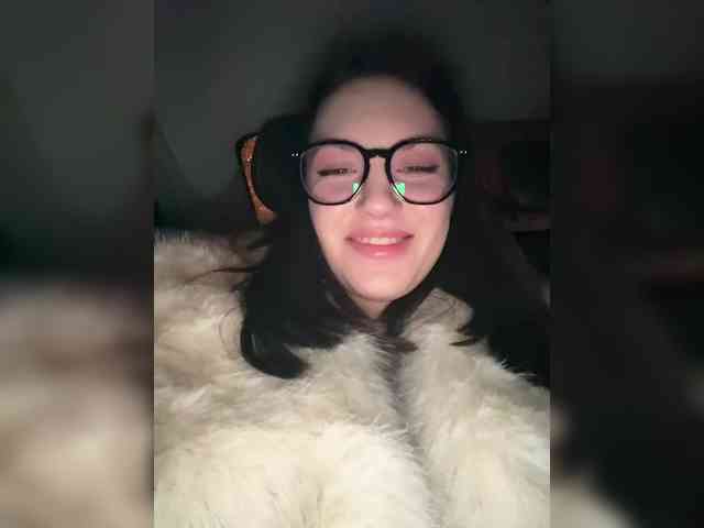 -Your-Michelle- webcam