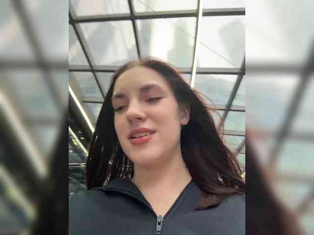 -Your-Michelle- webcam