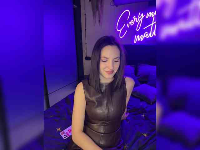 -Your-Michelle- webcam