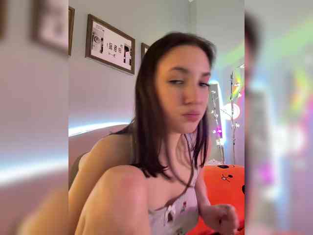 -Your-Michelle- webcam