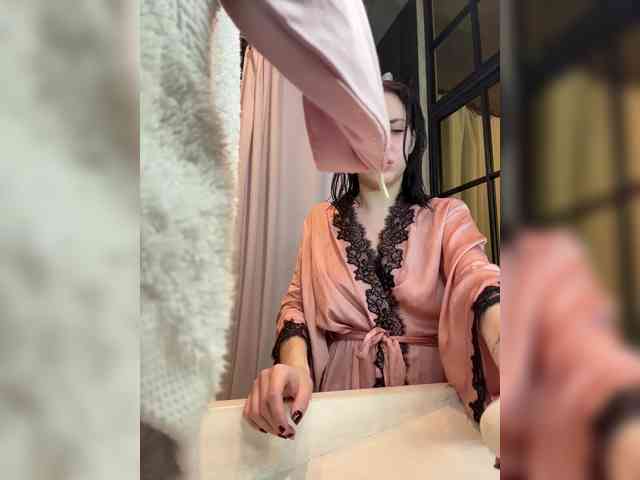 -Your-Michelle- webcam