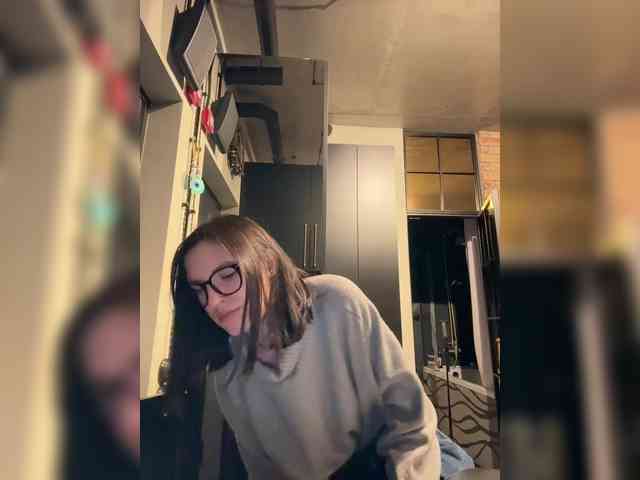 -Your-Michelle- webcam