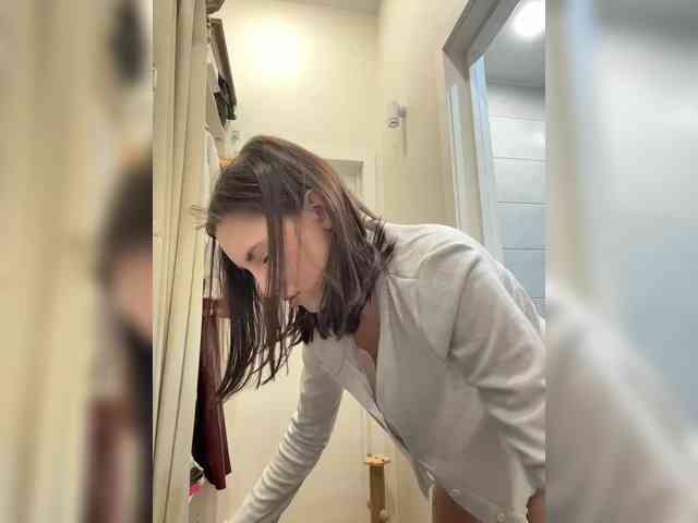 -Your-Michelle- webcam