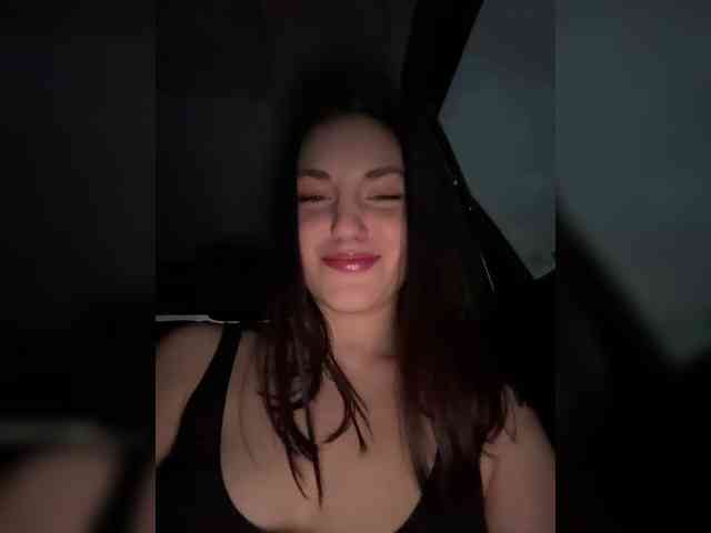 -Your-Michelle- webcam